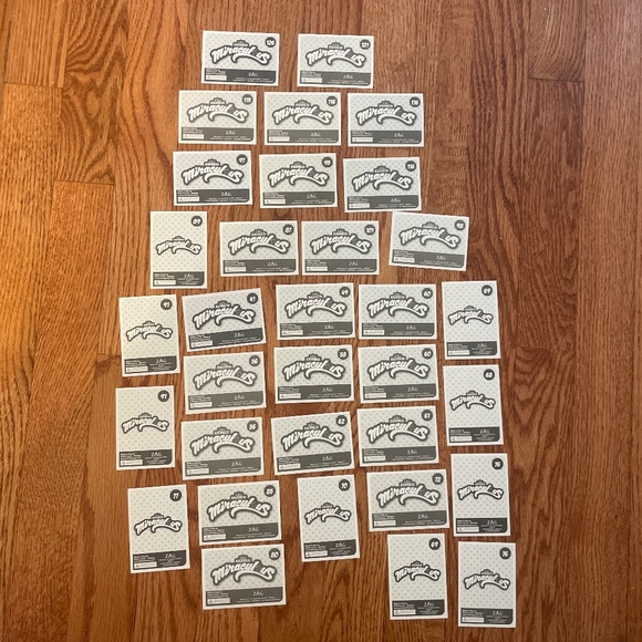 Lot of 100 Random Panini Miraculous Ladybug Stickers/Trading Cards! - Picture 7 of 11